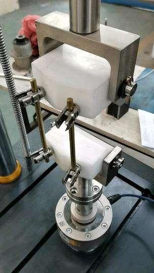 膝關(guān)節(jié)脛骨托生物力學(xué)壓縮疲勞試驗(yàn)機(jī)產(chǎn)品介紹