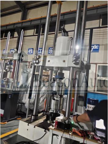 人造髖關(guān)節(jié)動態(tài)疲勞試驗機